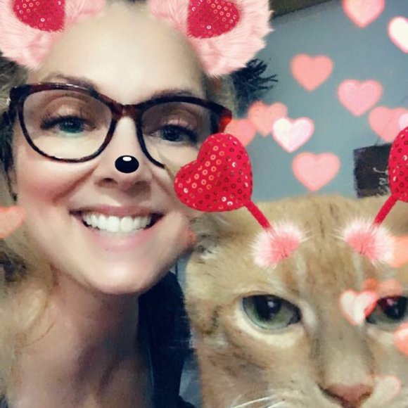 Meet your Posher, Lauren - Picture 5 of 8